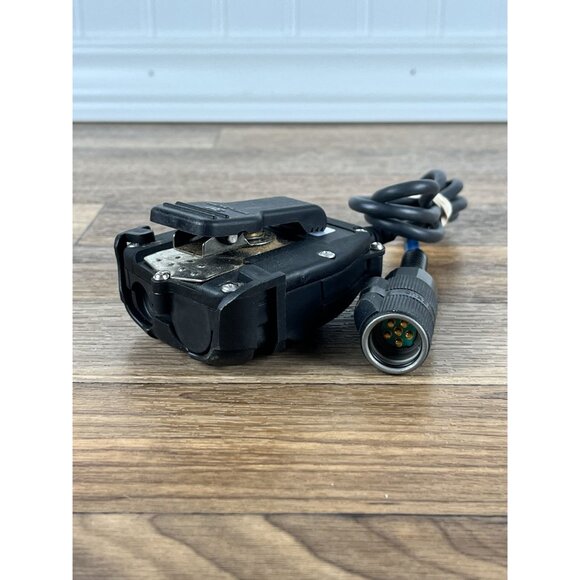 3M Peltor Push-to-Talk (PTT) Adapter Military Radio FL5601-02, 6-Pin - Picture 6 of 6